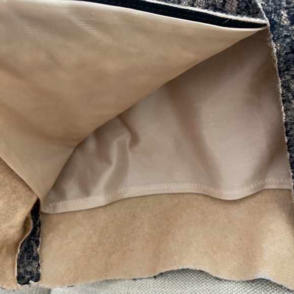 Skirt - Picture 5 of 5